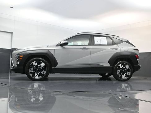 Certified 2025 Hyundai Kona SEL FWD image 27