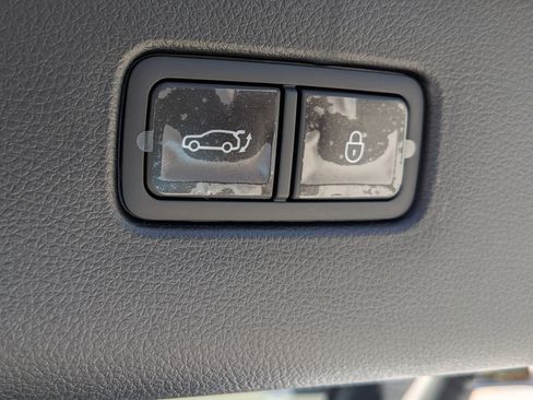 New 2026 Genesis GV70 3.5T Sport Prestige AWD/4WD image 18
