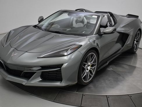 Used 2024 Chevrolet Corvette Z06 RWD image 41