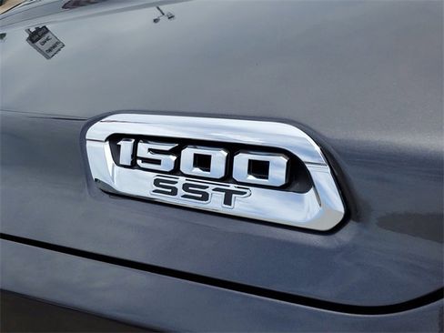 New 2025 RAM 1500 Big Horn image 9