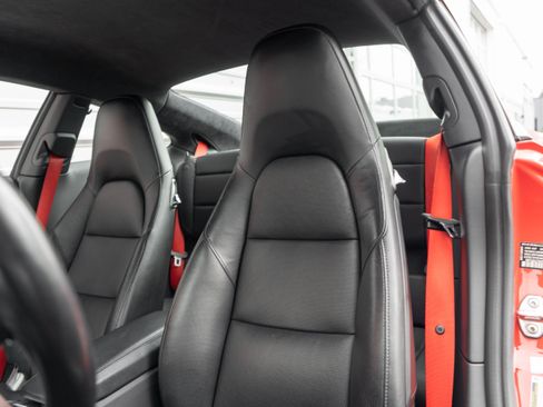 Used 2018 Porsche 911 Carrera RWD image 10