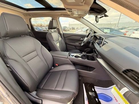 New 2026 Nissan Rogue SV image 20