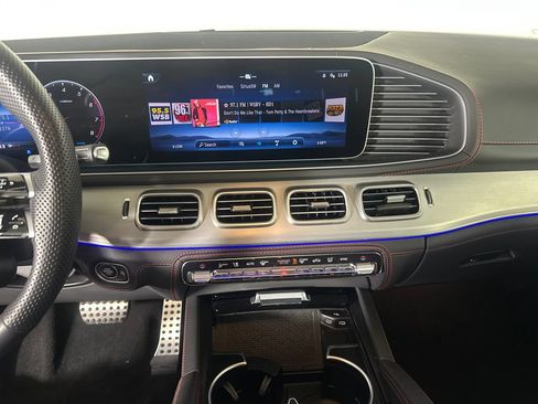 Certified 2024 Mercedes-Benz GLE 53 AMG 4MATIC image 30