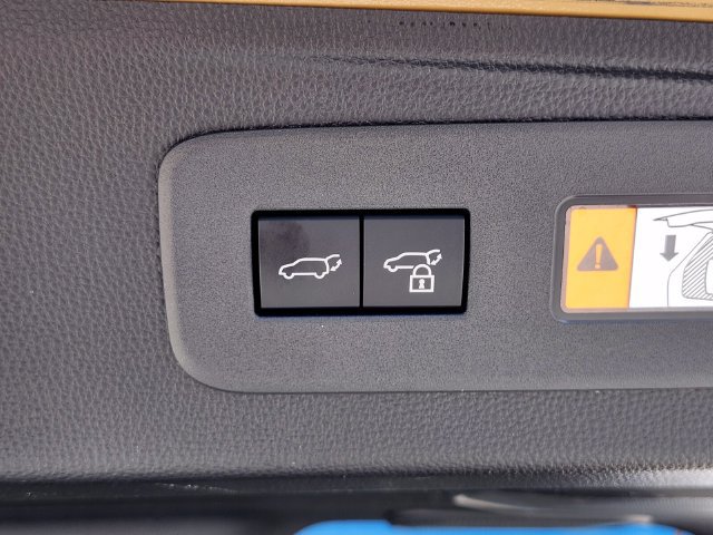 Used 2026 Toyota Land Cruiser w/ Premium Package AWD/4WD image 36