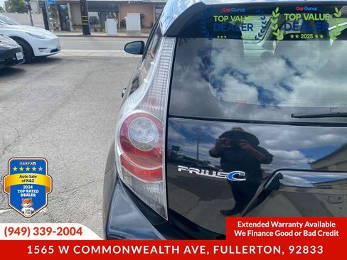 Used 2012 Toyota Prius C Two FWD image 16