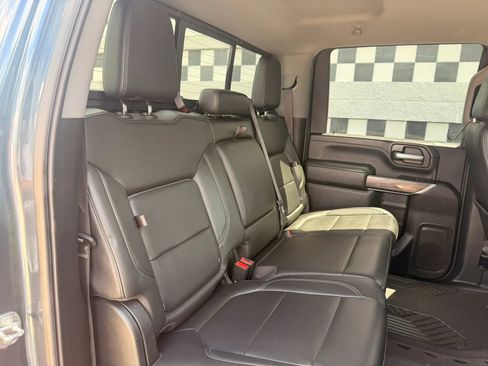 Used 2020 Chevrolet Silverado 2500 LTZ w/ Technology Package AWD/4WD image 36