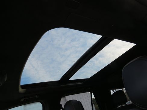 Used 2024 Lincoln Navigator Black Label image 20