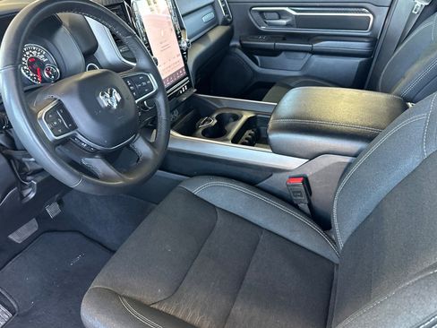 Used 2025 RAM 1500 Big Horn AWD/4WD image 9