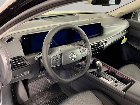New 2026 Nissan Sentra SV FWD image 16