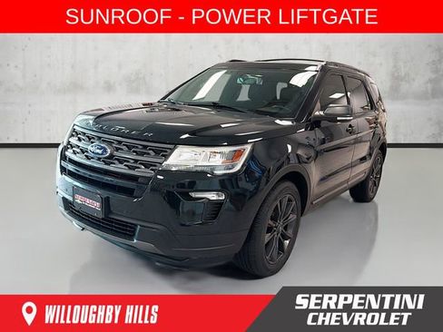 Used 2018 Ford Explorer XLT w/ Equipment Group 202A image 1