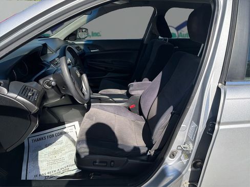 Used 2010 Honda Accord LX-P image 9