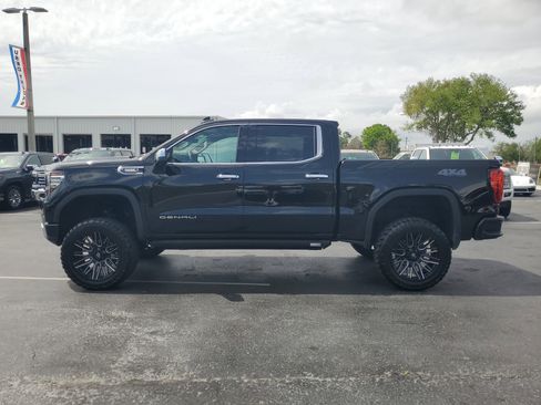 Used 2024 GMC Sierra 1500 Denali w/ Technology Package image 6