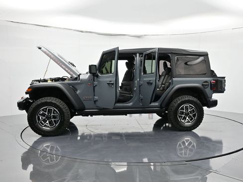 New 2026 Jeep Wrangler Unlimited Rubicon w/ Technology Group image 46