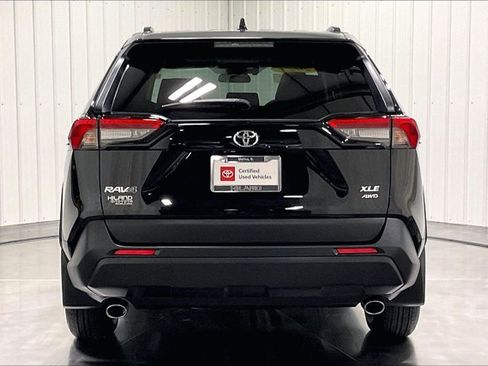 Certified 2023 Toyota RAV4 XLE w/ Convenience Package AWD/4WD image 4