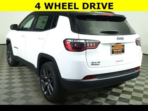 New 2026 Jeep Compass Limited w/ Sun, Sound & Navigation Group image 8