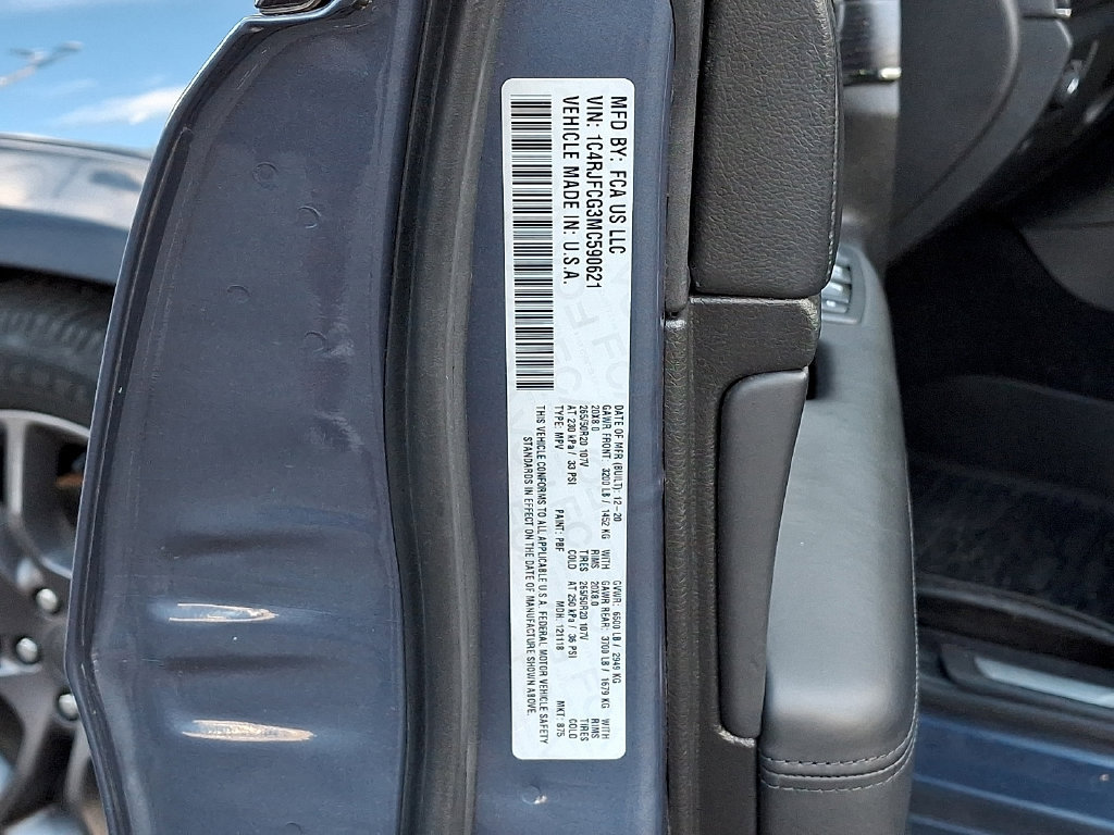 Used 2021 Jeep Grand Cherokee High Altitude AWD/4WD image 30