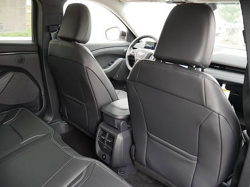 New 2025 Ford Mustang Mach-E Premium image 27