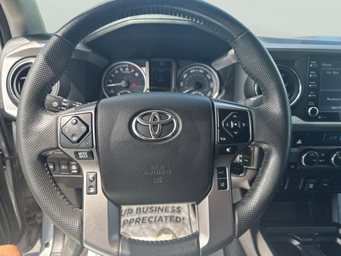 Used 2021 Toyota Tacoma SR5 w/ Trail Edition AWD/4WD image 12