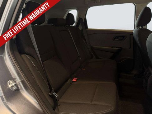 Used 2023 Nissan Rogue S AWD/4WD image 29
