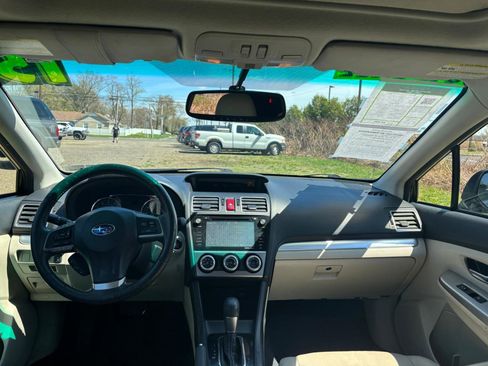 Used 2015 Subaru Crosstrek 2.0i Limited image 10
