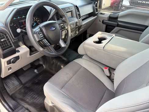 Used 2017 Ford F150 XL w/ Equipment Group 101A Mid RWD image 11