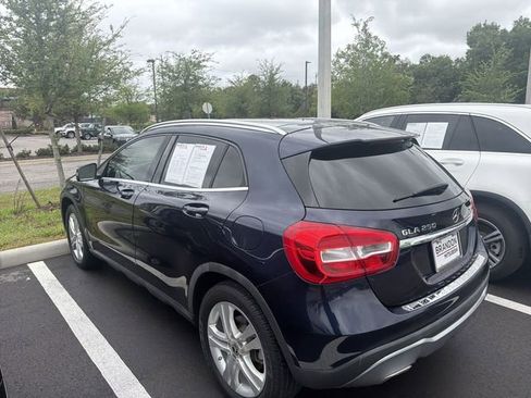 Used 2018 Mercedes-Benz GLA 250 4MATIC image 14