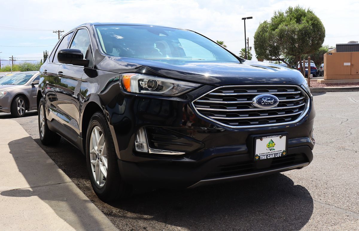 Used 2021 Ford Edge SEL w/ Cargo Accessory Package AWD/4WD image 18