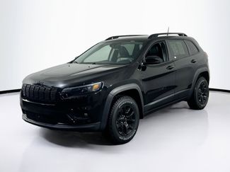 Used 2022 Jeep Cherokee Latitude w/ Sun & Sound Group AWD/4WD video 1