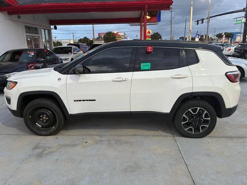 Used 2019 Jeep Compass Trailhawk AWD/4WD image 4