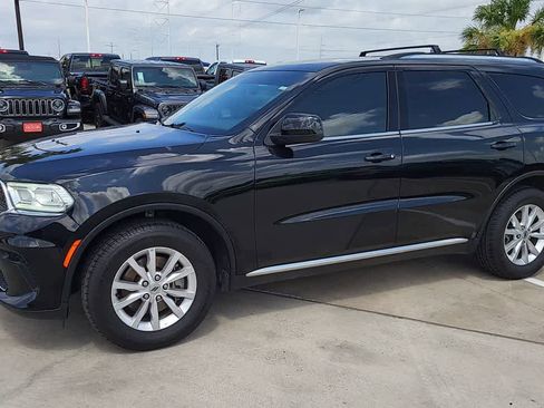 Certified 2023 Dodge Durango SXT RWD image 4