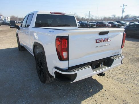 New 2026 GMC Sierra 1500 Elevation image 8