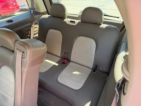 Used 2005 Ford Explorer Eddie Bauer AWD/4WD image 13