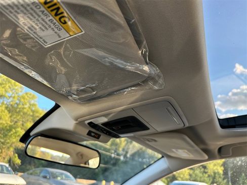 New 2025 Honda Accord SE image 30