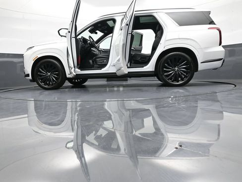 Certified 2025 Hyundai Palisade Calligraphy AWD/4WD image 53