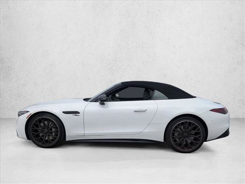 Used 2024 Mercedes-Benz SL 43 AMG image 8