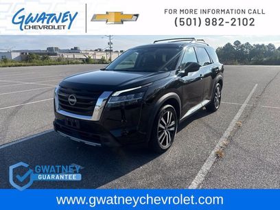 Used 2023 Nissan Pathfinder Platinum w/ Cargo Package
