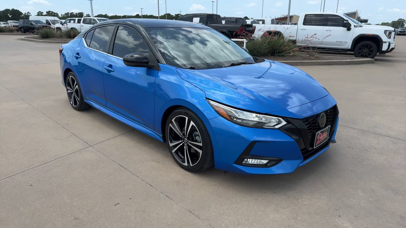 Used 2020 Nissan Sentra SR FWD image 3