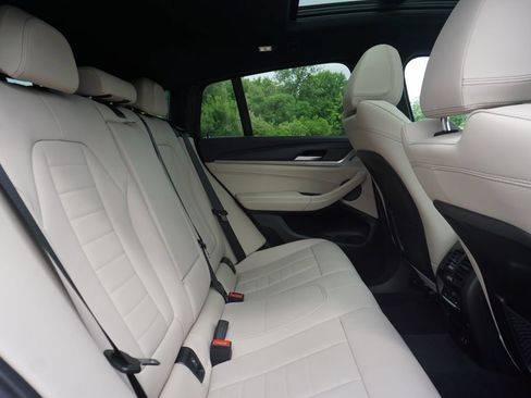 Used 2024 BMW X4 M40i w/ Premium Package AWD/4WD image 56