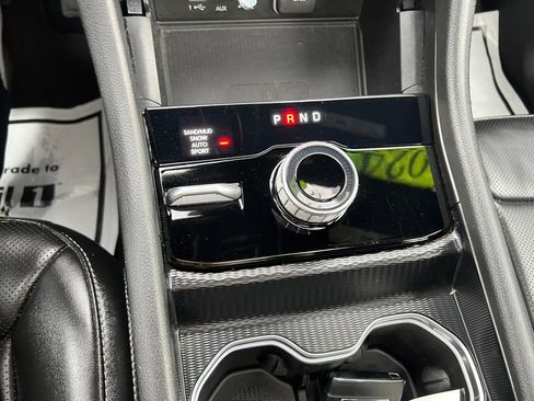 Used 2024 Jeep Grand Cherokee L Limited w/ Luxury Tech Group II image 18