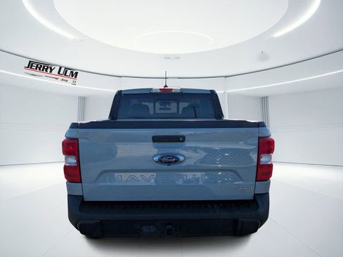 Used 2022 Ford Maverick Lariat w/ Equipment Group 500A Standard image 4
