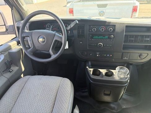 Used 2023 Chevrolet Express 3500 LS RWD image 8