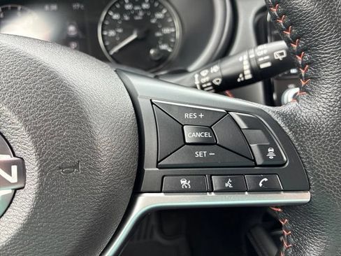 Used 2023 Nissan Kicks SR w/ SR Premium Package FWD image 35