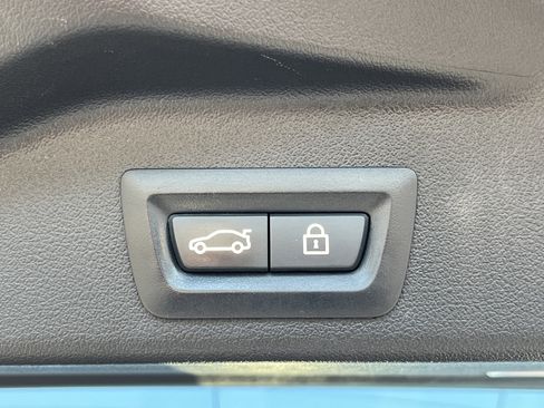 Used 2020 BMW X5 xDrive40i w/ Convenience Package image 31