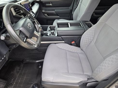 Used 2024 Toyota Tundra SR5 w/ SR5 Convenience Package AWD/4WD image 8