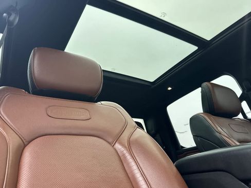 Used 2019 RAM 1500 Laramie Longhorn image 16