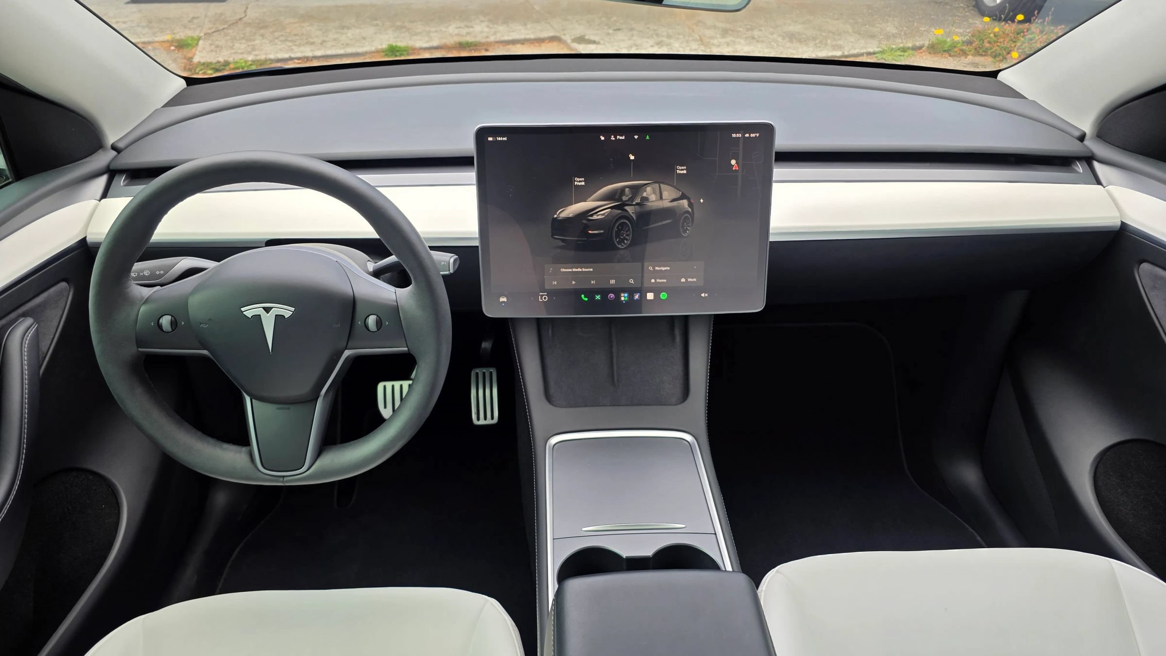 Used 2024 Tesla Model Y Performance AWD/4WD image 16