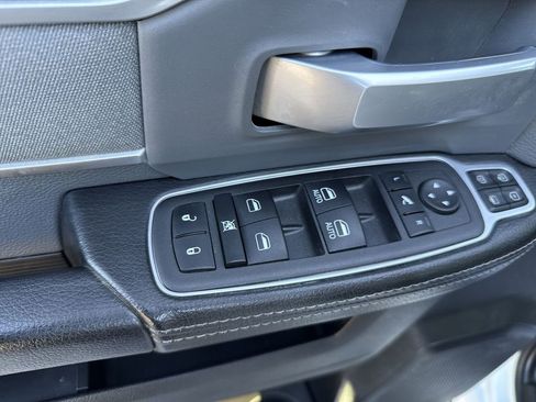 Used 2023 RAM 2500 Big Horn w/ Level 1 Equipment Group image 21