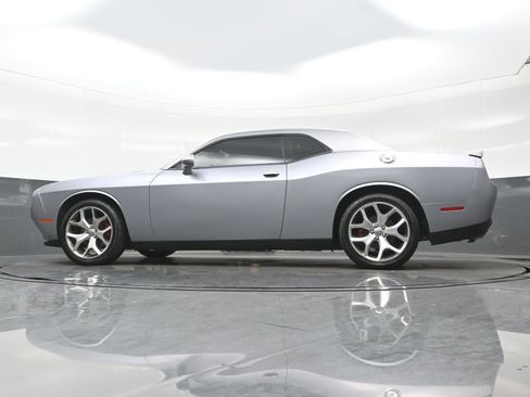 Used 2015 Dodge Challenger SXT Plus w/ Driver Convenience Group image 25