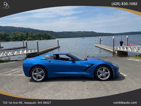 Used 2016 Chevrolet Corvette Stingray Coupe image 2