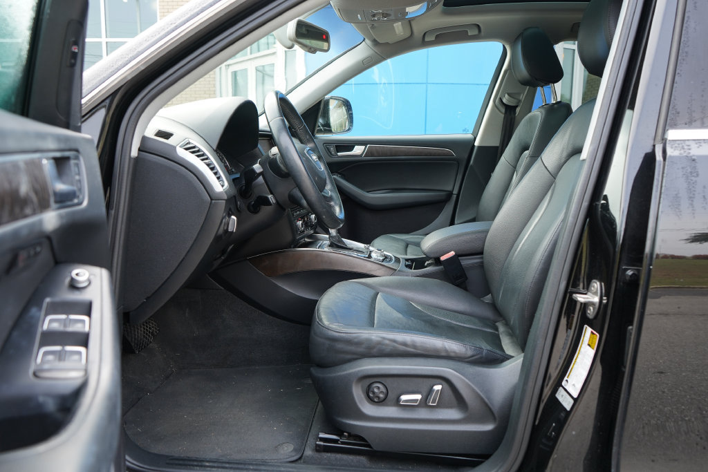 Used 2015 Audi Q5 2.0T Premium Plus w/ Technology Package AWD/4WD image 13
